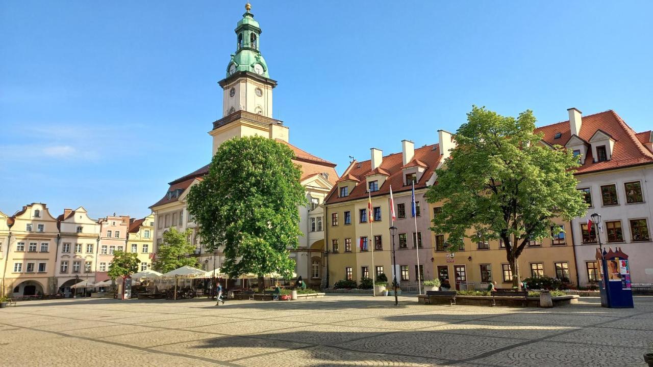 Plac Ratuszowy 50 - Old Town - 2 Sypialnie I Salon Jelenia Gora Exterior photo